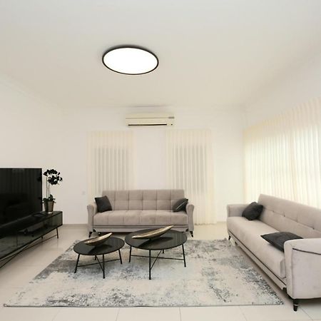 City Center Luxury Apartment In Netanya Exterior foto