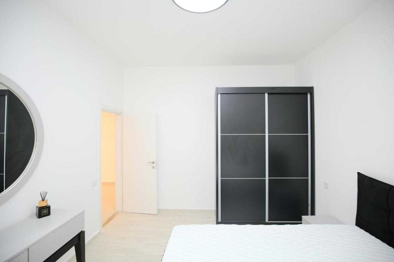 City Center Luxury Apartment In Netanya Exterior foto