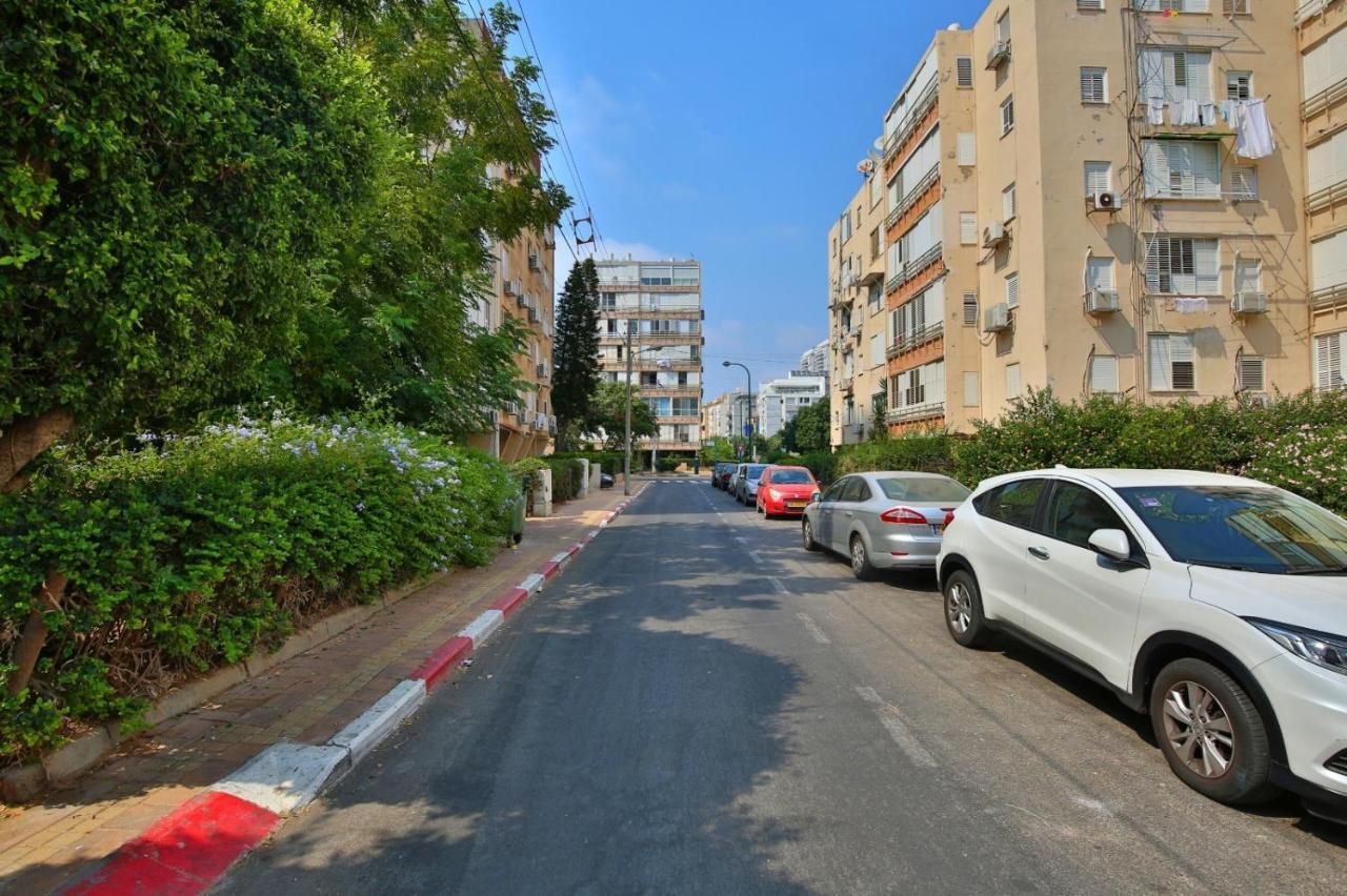 City Center Luxury Apartment In Netanya Exterior foto