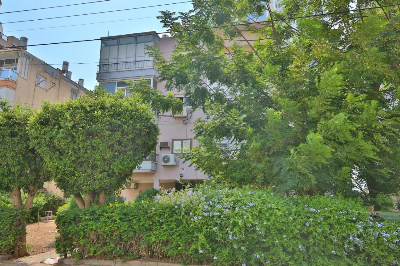 City Center Luxury Apartment In Netanya Exterior foto