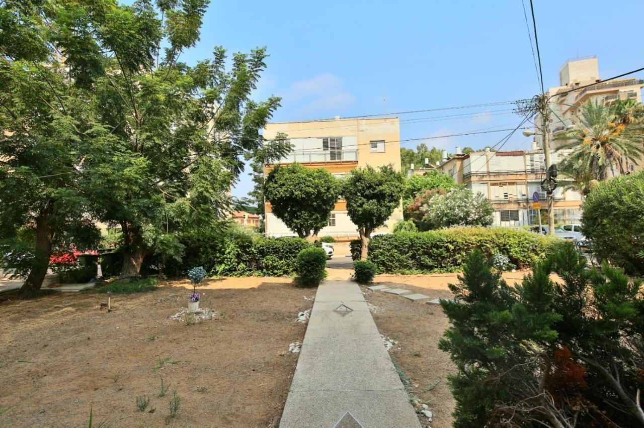 City Center Luxury Apartment In Netanya Exterior foto